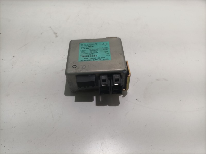 Recambio de modulo electronico para renault clio ii fase ii (b/cb0) referencia OEM IAM 8200222352  