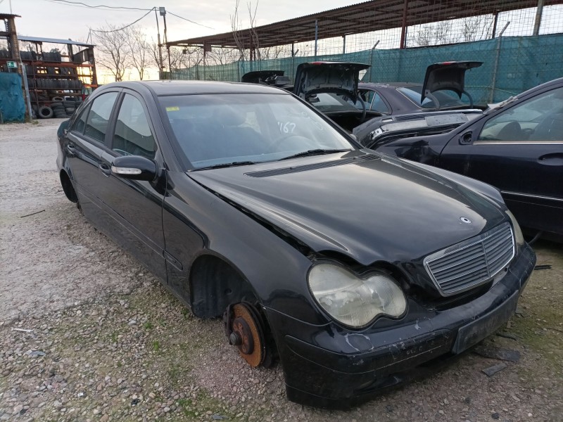 mercedes clase c (w203) berlina del año 2004