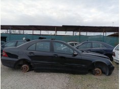 mercedes clase c (w203) berlina del año 2004 2