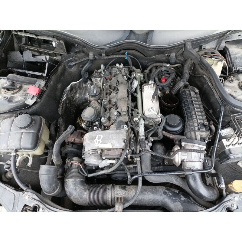 mercedes clase c (w203) berlina del año 2004