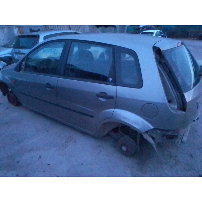 ford fiesta (cbk) del año 2003
