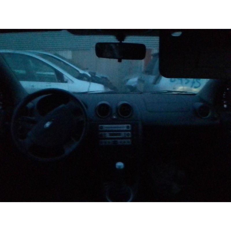 ford fiesta (cbk) del año 2003