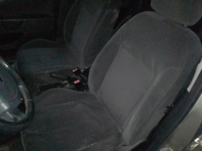 ford fiesta (cbk) del año 2003