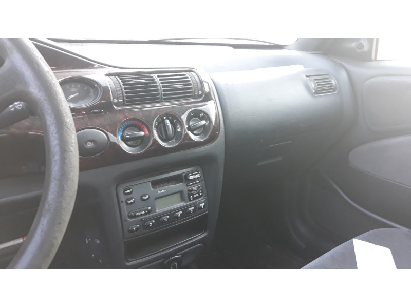 ford escort berl./turnier básico berlina   |   0.95 - ... | 1995 | 88 cv / 65 kw del año 1995