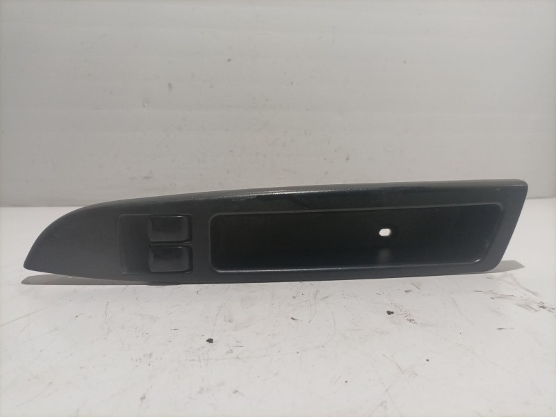 Recambio de mando elevalunas delantero izquierdo para chevrolet matiz referencia OEM IAM 201002513  