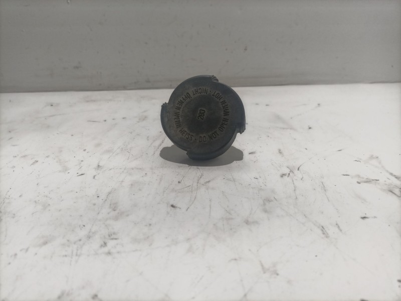 Recambio de tapon de bote expansor para bmw serie 3 berlina (e36) referencia OEM IAM 17110152374 RC0087 CRB22000S