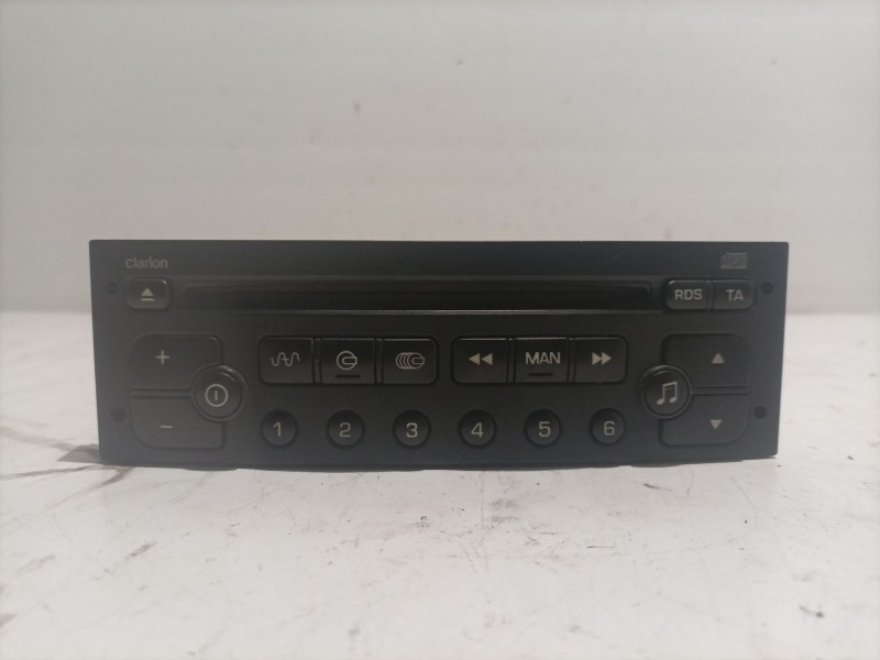 Recambio de sistema audio / radio cd para citroen c2 referencia OEM IAM 96488011XT  