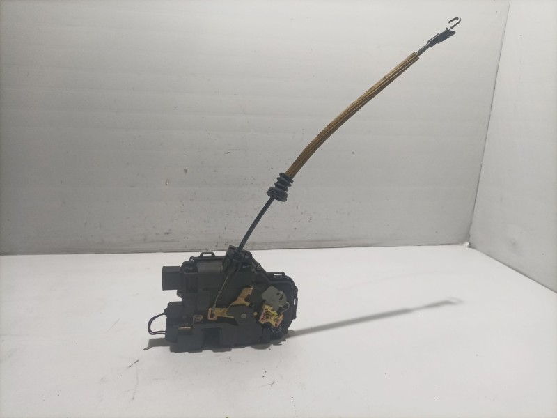 Recambio de cerradura puerta delantera derecha para seat leon (1m1) stella referencia OEM IAM 6X1837014H  