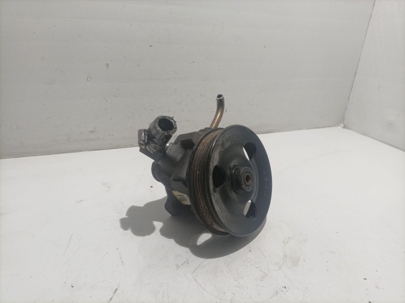 Recambio de bomba direccion para ford mondeo berlina/familiar (fd) referencia OEM IAM 25852S3  