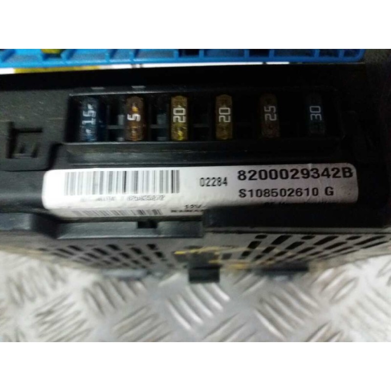 Recambio de caja reles / fusibles para renault scenic (ja..) 1.4 cat   |   0.99 - ... | 1999 | 95 cv / 70 kw referencia OEM IAM  Recambio de caja reles / fusibles para renault scenic (ja..) 1.4 cat   |   0.99 - ... | 1999 | 95 cv / 70 kw referencia OEM IAM