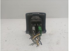 Recambio de mando elevalunas delantero izquierdo para renault megane i fase 2 berlina (ba0) 1.9 dti diesel referencia OEM IAM 77 2