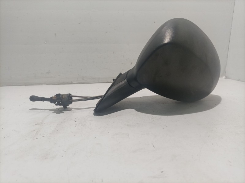 Recambio de retrovisor izquierdo para chevrolet matiz referencia OEM IAM 96600411  