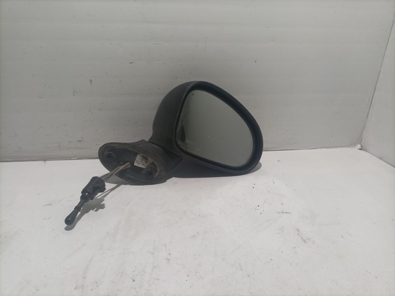 Recambio de retrovisor derecho para chevrolet matiz referencia OEM IAM 96600221  