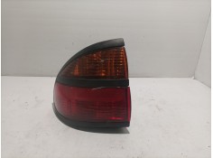 Recambio de piloto trasero izquierdo para renault laguna (b56) referencia OEM IAM 743184  