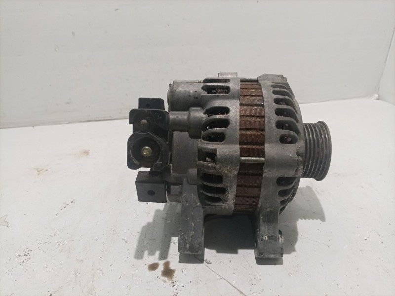 Recambio de alternador para nissan vanette (c 220) 2.0 diesel referencia OEM IAM 171028  