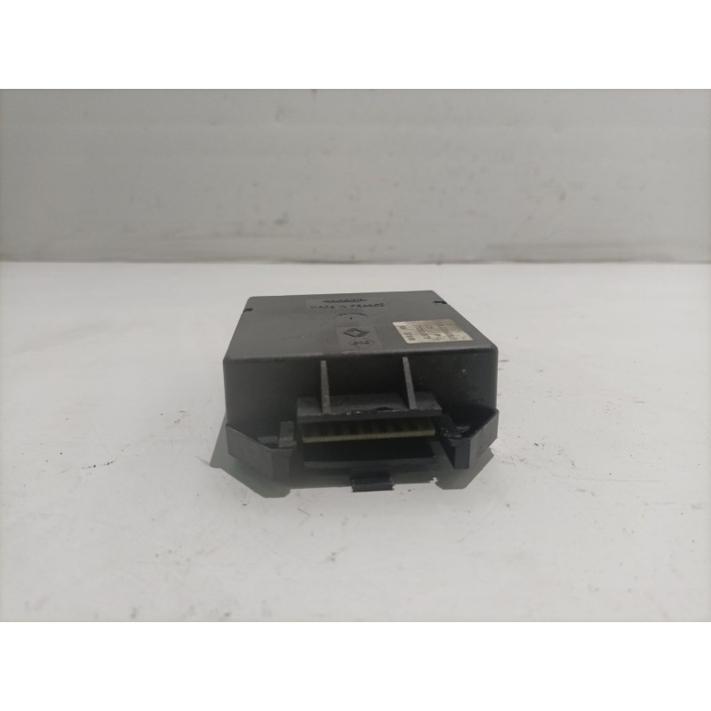 Recambio de modulo electronico para renault laguna (b56) 1.9 dti rt referencia OEM IAM 7700810873  