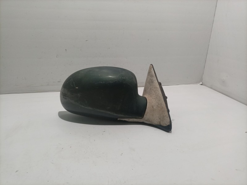 Recambio de retrovisor derecho para hyundai lantra berlina (rd) 1.6 cat referencia OEM IAM 8760529501  