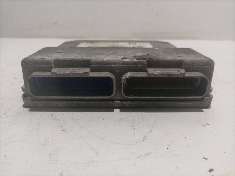 Recambio de centralita motor uce para opel astra g caravan referencia OEM IAM 16227049  