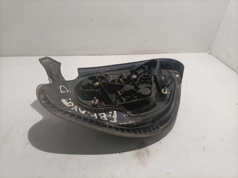 Recambio de piloto trasero derecho para fiat bravo (182) referencia OEM IAM   