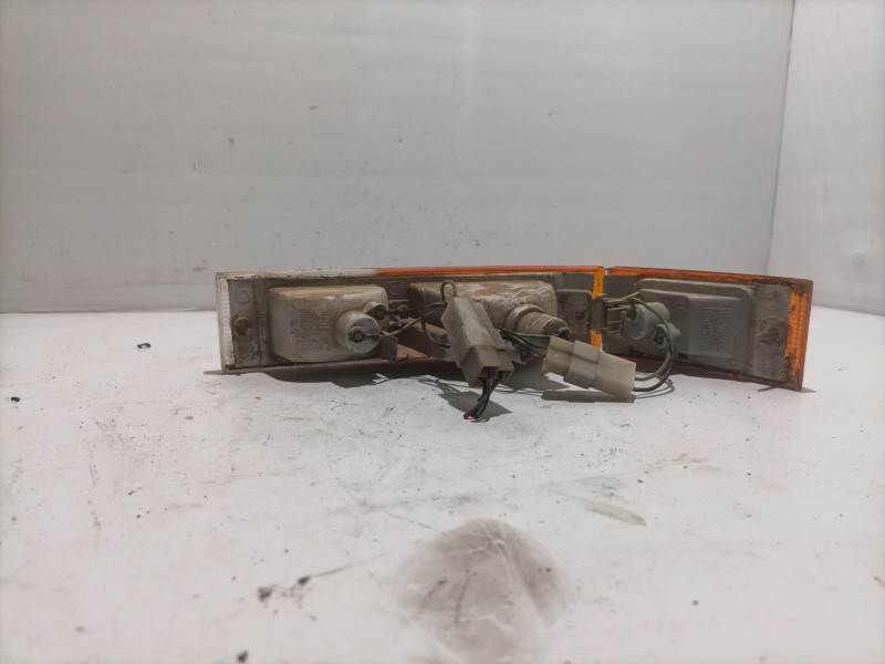 Recambio de piloto delantero derecho para nissan vanette (c 220) 2.0 diesel referencia OEM IAM B61309C000  