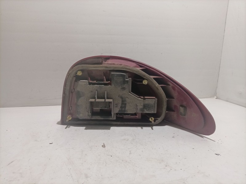 Recambio de piloto trasero izquierdo para ford mondeo berlina (gd) referencia OEM IAM   