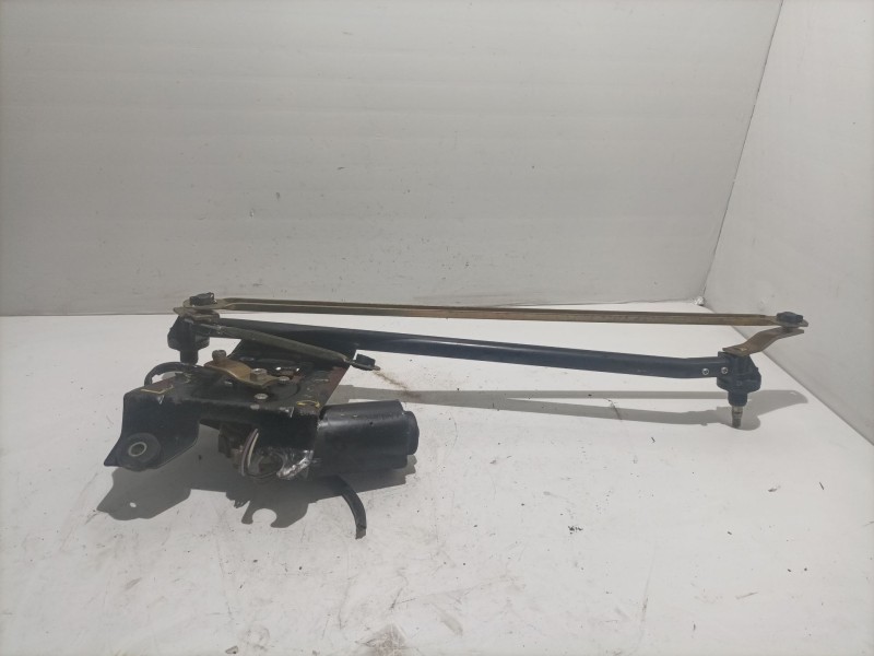 Recambio de motor limpia delantero para dacia logan 1.4 cat referencia OEM IAM 64343295  