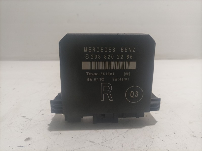 Recambio de centralita cierre para mercedes clase c (w203) berlina referencia OEM IAM 2038202285 TEMIC 
