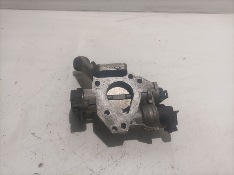 Recambio de caja mariposa para renault clio ii fase ii (b/cb0) referencia OEM IAM 108120  