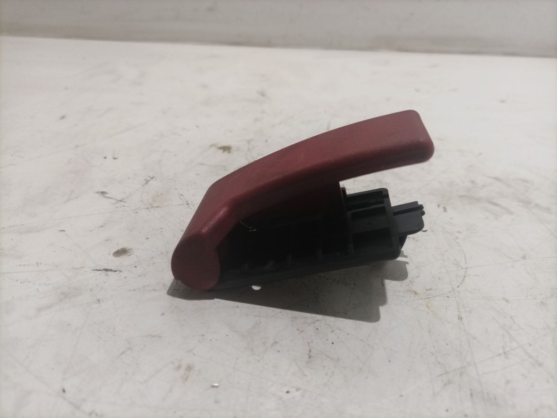 Recambio de maneta interior capo para mercedes clase c (w203) berlina referencia OEM IAM   