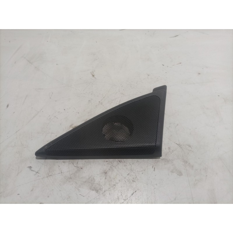 Recambio de moldura puerta delantera izquierda para mercedes clase c (w203) berlina referencia OEM IAM A2037250194  