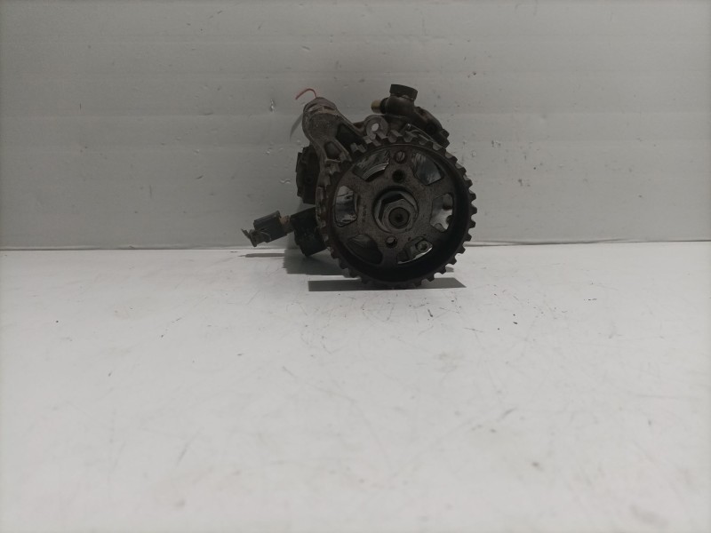 Recambio de bomba inyeccion para ford fiesta (cbk) 1.4 tdci cat referencia OEM IAM 9685440880  