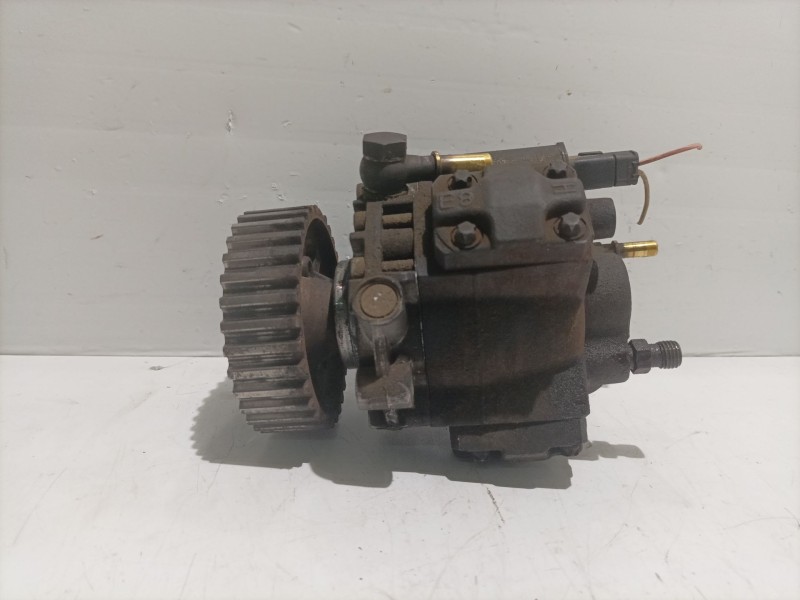 Recambio de bomba inyeccion para ford fiesta (cbk) 1.4 tdci cat referencia OEM IAM 9685440880  