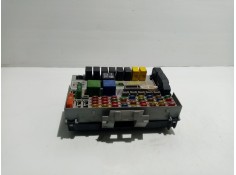 Recambio de caja reles / fusibles para opel zafira a club referencia OEM IAM 24412497  
