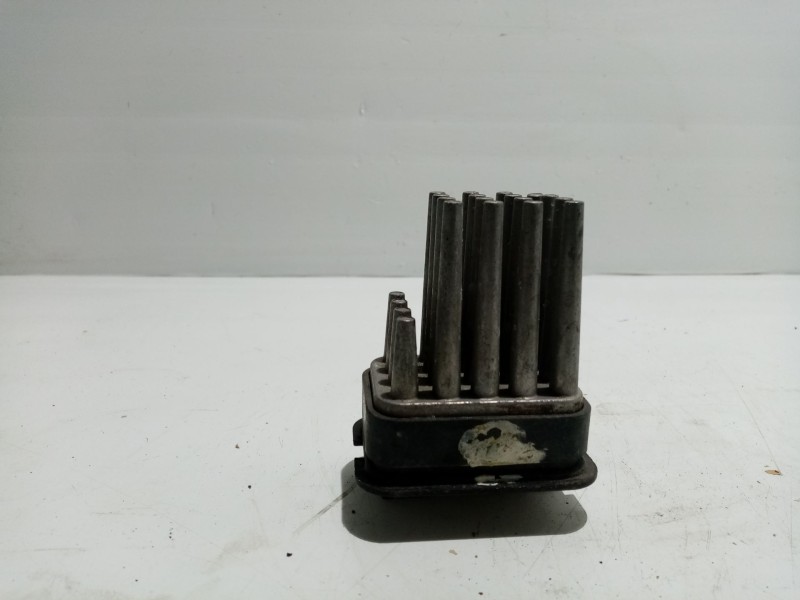 Recambio de resistencia calefaccion para opel zafira b enjoy referencia OEM IAM 52488536  