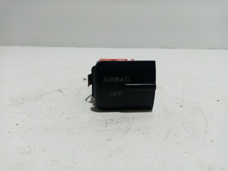 Recambio de interruptor para seat leon (1m1) stella referencia OEM IAM 1M1919235A  