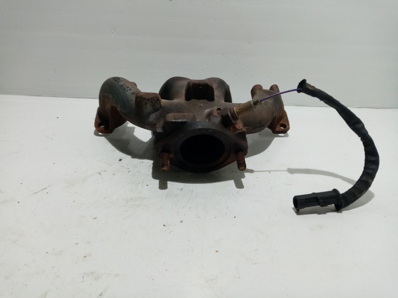 Recambio de colector escape para opel astra g berlina referencia OEM IAM 90400195  