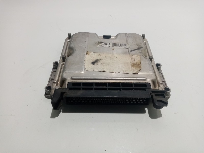 Recambio de centralita motor uce para citroen xantia berlina referencia OEM IAM 0281010252  