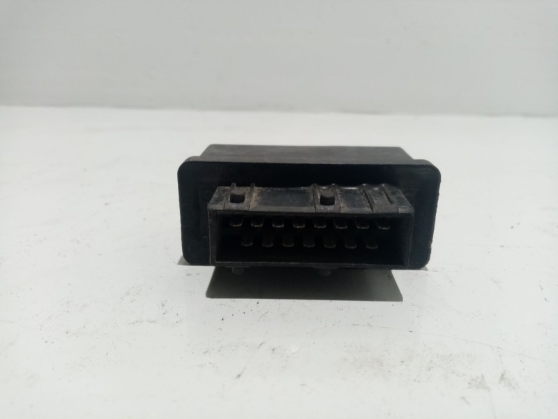 Recambio de caja precalentamiento para peugeot 306 berlina 3/4/5 puertas (s2) referencia OEM IAM 240107  