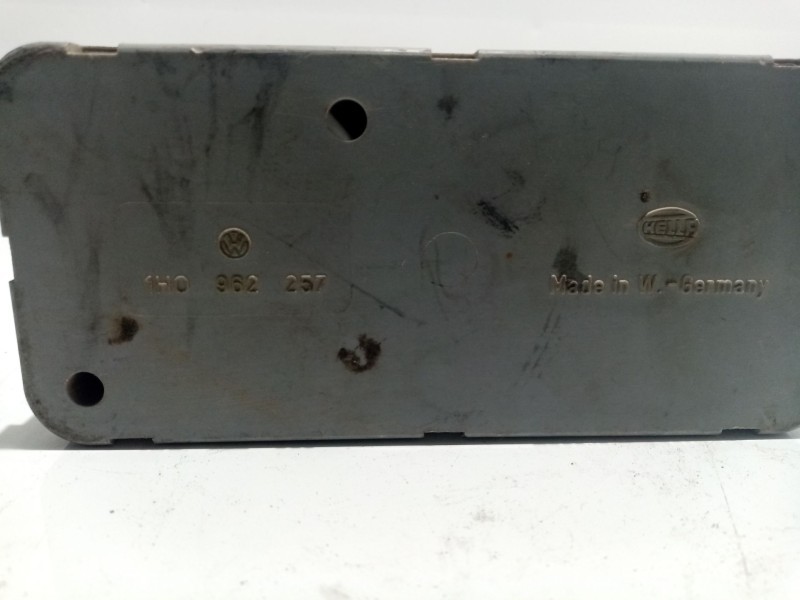 Recambio de centralita cierre para volkswagen passat berlina (3a2) 2.0 referencia OEM IAM 1H0962257  