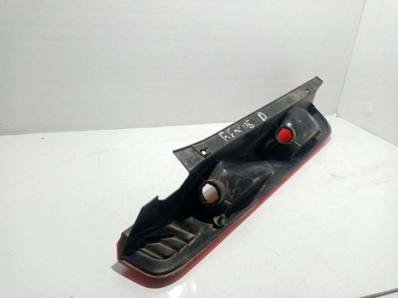 Recambio de piloto trasero derecho para ford focus berlina (cap) referencia OEM IAM   