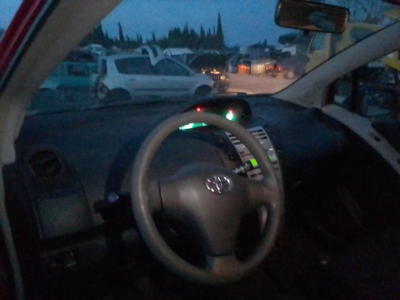 toyota yaris (ksp9/scp9/nlp9) del año 2005