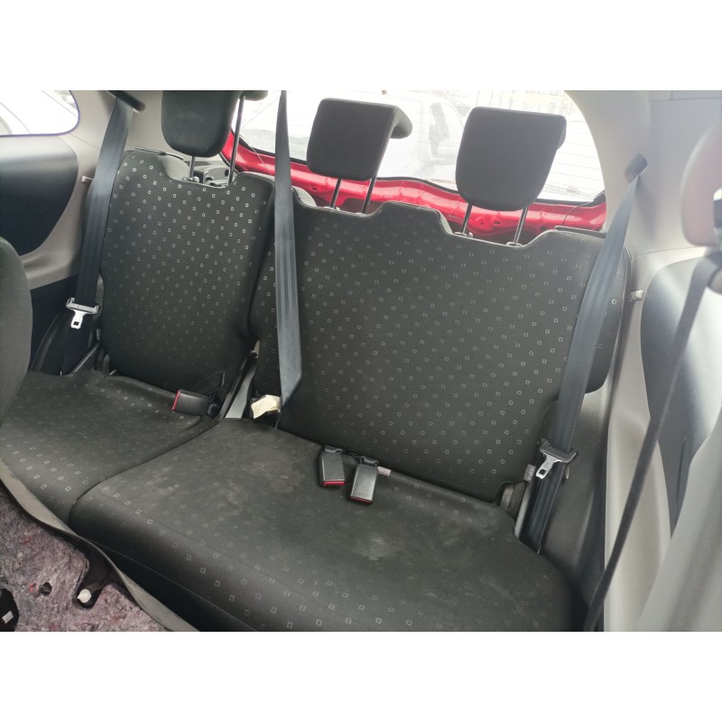 Recambio de asientos traseros para toyota yaris (ksp9/scp9/nlp9) referencia OEM IAM   