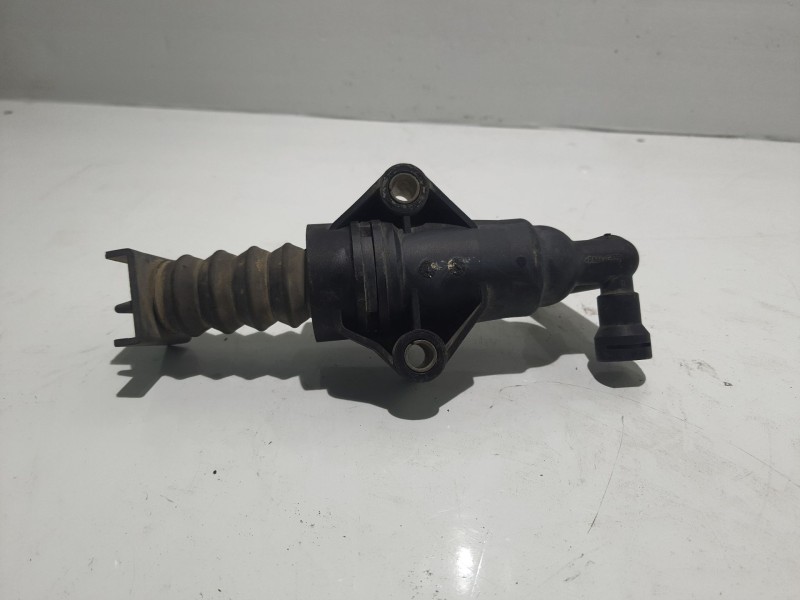 Recambio de bombin embrague para seat leon (1m1) stella referencia OEM IAM 1J0721261P  