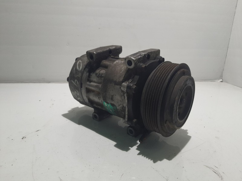 Recambio de compresor aire acondicionado para renault laguna (b56) referencia OEM IAM SLV7700111289  