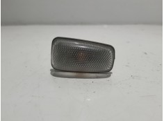 Recambio de piloto lateral derecho para citroen saxo referencia OEM IAM 3307  