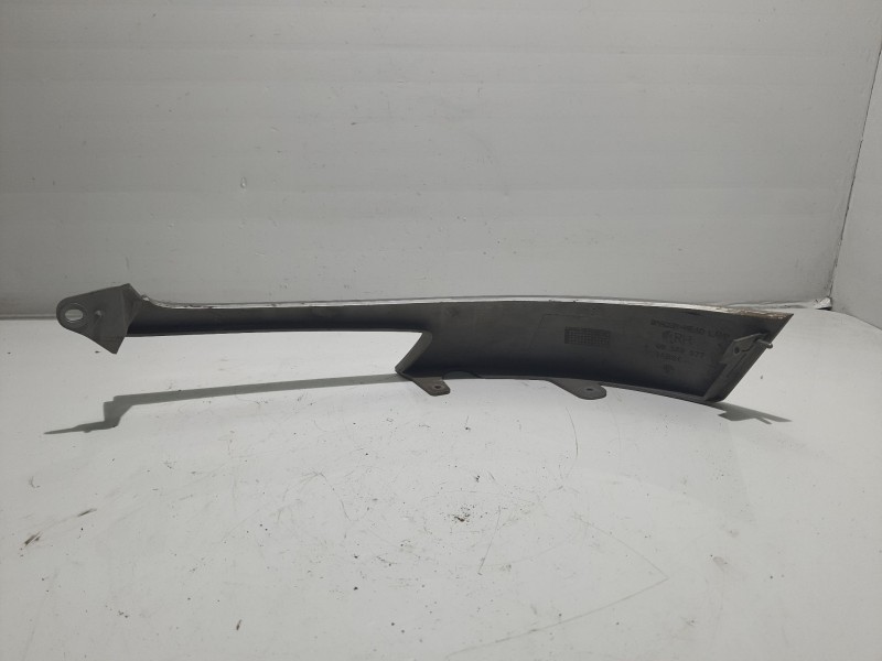 Recambio de moldura bajo faro derecho para daewoo tacuma 2.0 cat referencia OEM IAM 96349677  