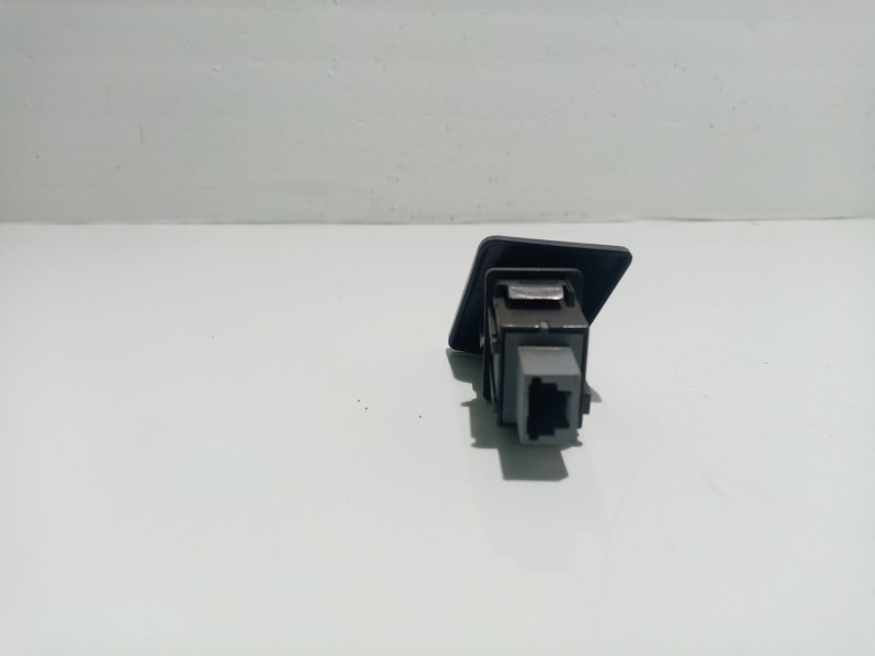 Recambio de warning para toyota yaris (ksp9/scp9/nlp9) referencia OEM IAM 843320D020  