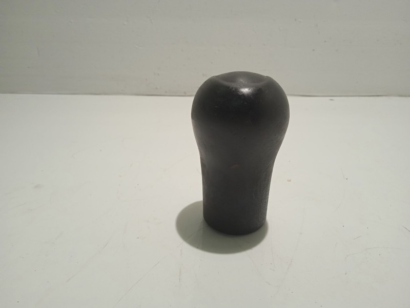 Recambio de pomo palanca cambio para toyota yaris (ksp9/scp9/nlp9) referencia OEM IAM   