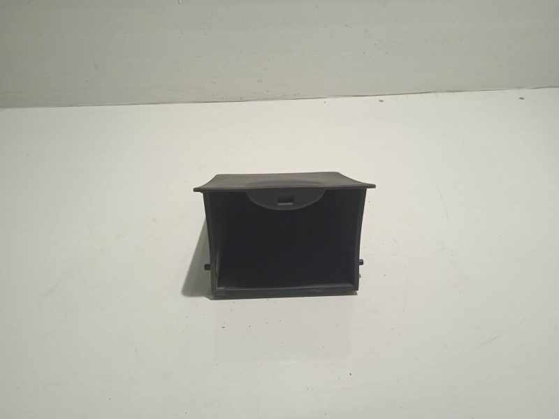 Recambio de guantera para toyota yaris (ksp9/scp9/nlp9) referencia OEM IAM 554410D070  