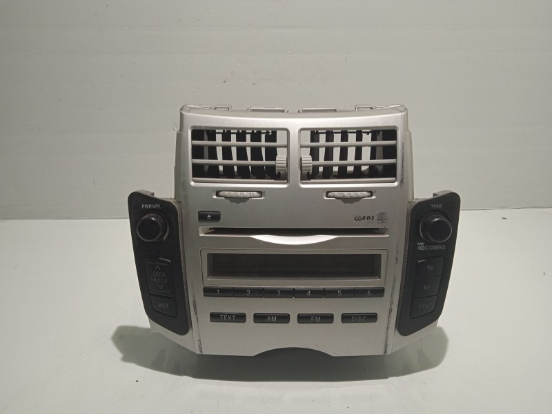 Recambio de sistema audio / radio cd para toyota yaris (ksp9/scp9/nlp9) referencia OEM IAM 861200D200  